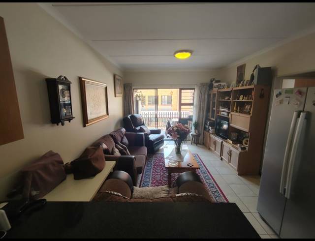 2 BEDROOM TOWNHOUSE FOR SALE IN HOMES HAVEN